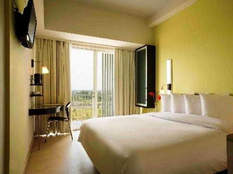Hotel Santika Bsd City-Serpong Eksteriør billede