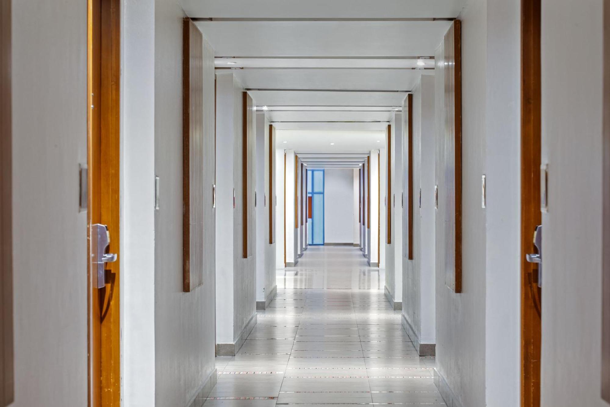 Hotel Santika Bsd City-Serpong Eksteriør billede