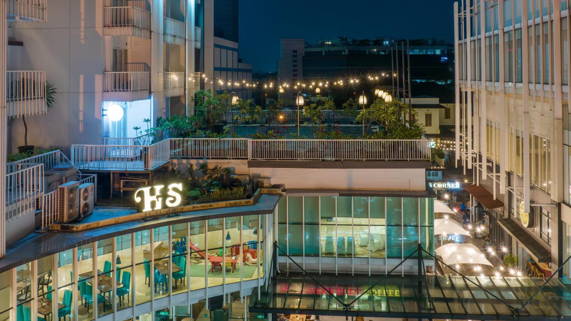 Hotel Santika Bsd City-Serpong Eksteriør billede