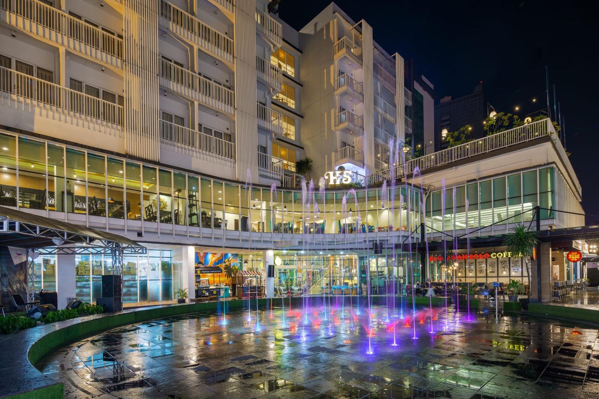 Hotel Santika Bsd City-Serpong Eksteriør billede