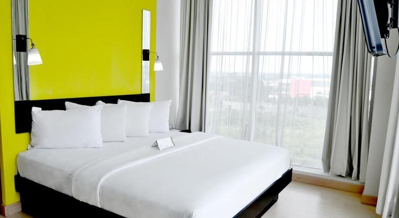 Hotel Santika Bsd City-Serpong Eksteriør billede
